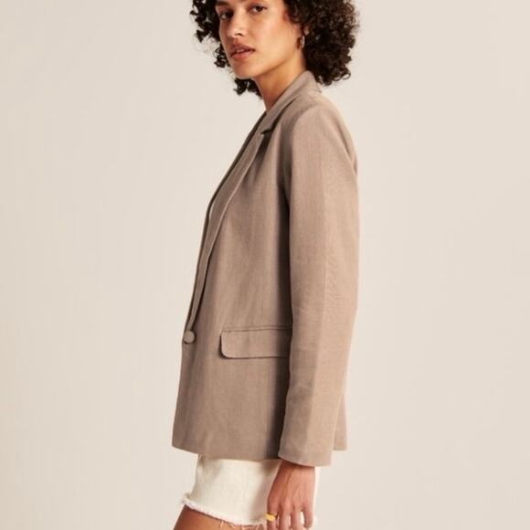 Abercrombie & Fitch Relaxed Boyfriend Style Linen Blend Blazer, Size Medium - Picture 1 of 14